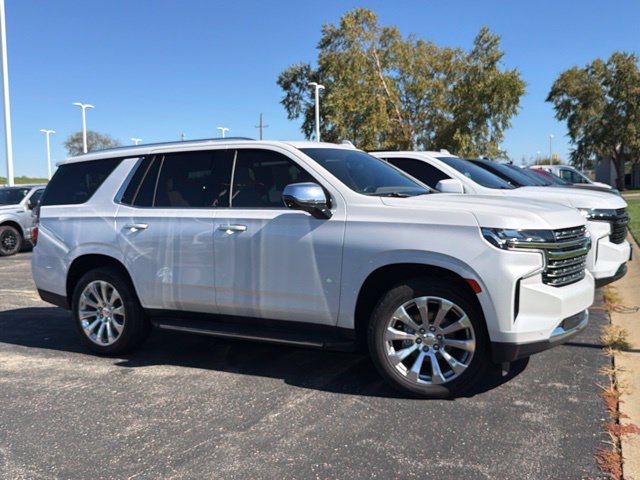 Used 2021 Chevrolet Tahoe Premier with VIN 1GNSKSKD3MR192232 for sale in Kansas City