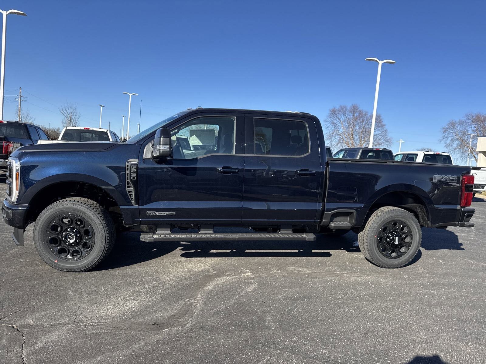 2025 Ford F-250 Lariat photo 2