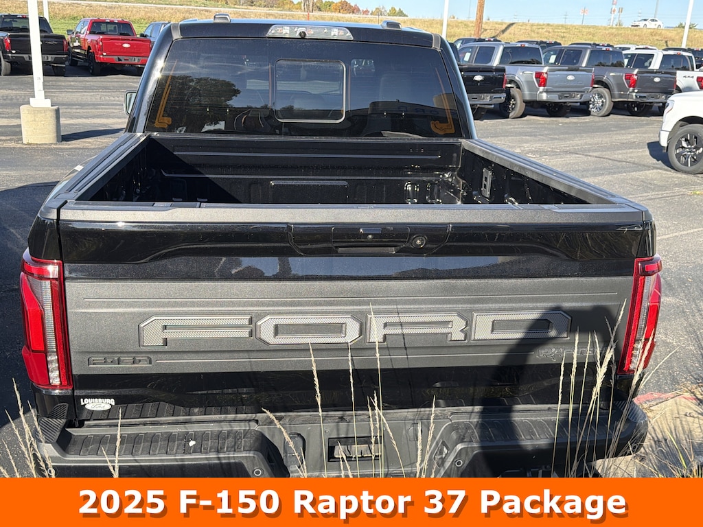 New 2025 Ford F-150 Supercrew Raptor 37 Pkg 4x4 Truck