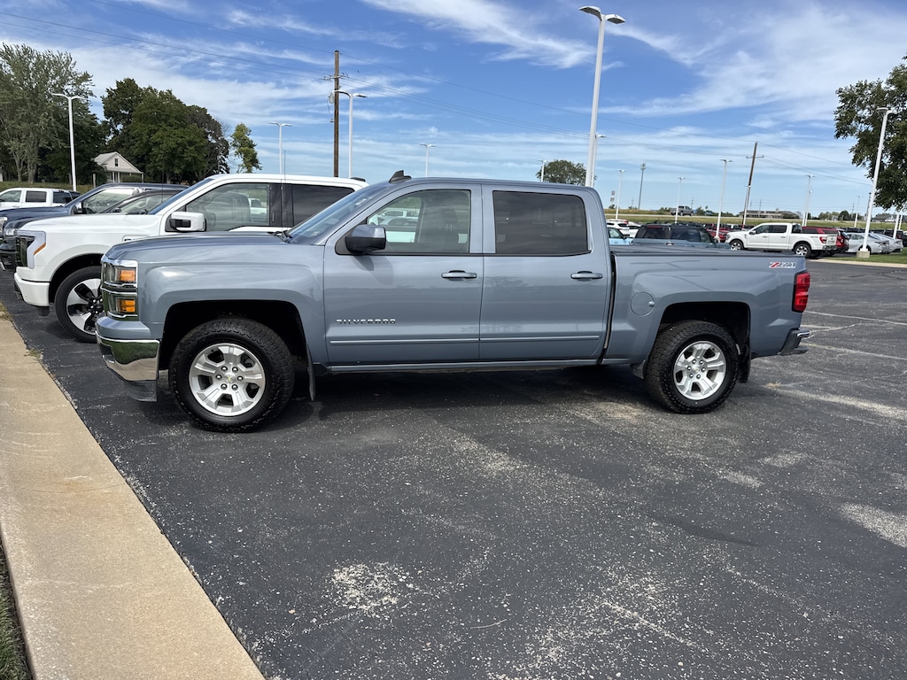 Used 2015 Chevrolet Silverado 1500 Crew Cab LT 4x4 Crew Cab Short Bed Truck