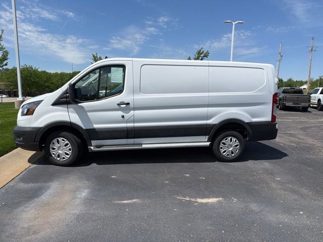 Used 2024 Ford Transit Van Base with VIN 1FTBR1Y84RKA60251 for sale in Kansas City