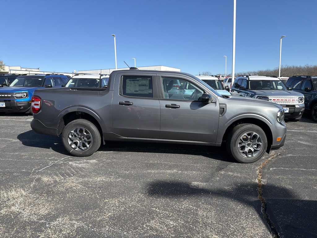 New 2025 Ford Maverick XLT FWD Hybrid Truck