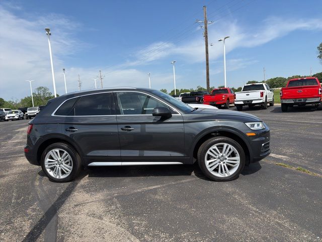 Used 2018 Audi Q5 Prestige with VIN WA1CNAFY6J2092426 for sale in Kansas City