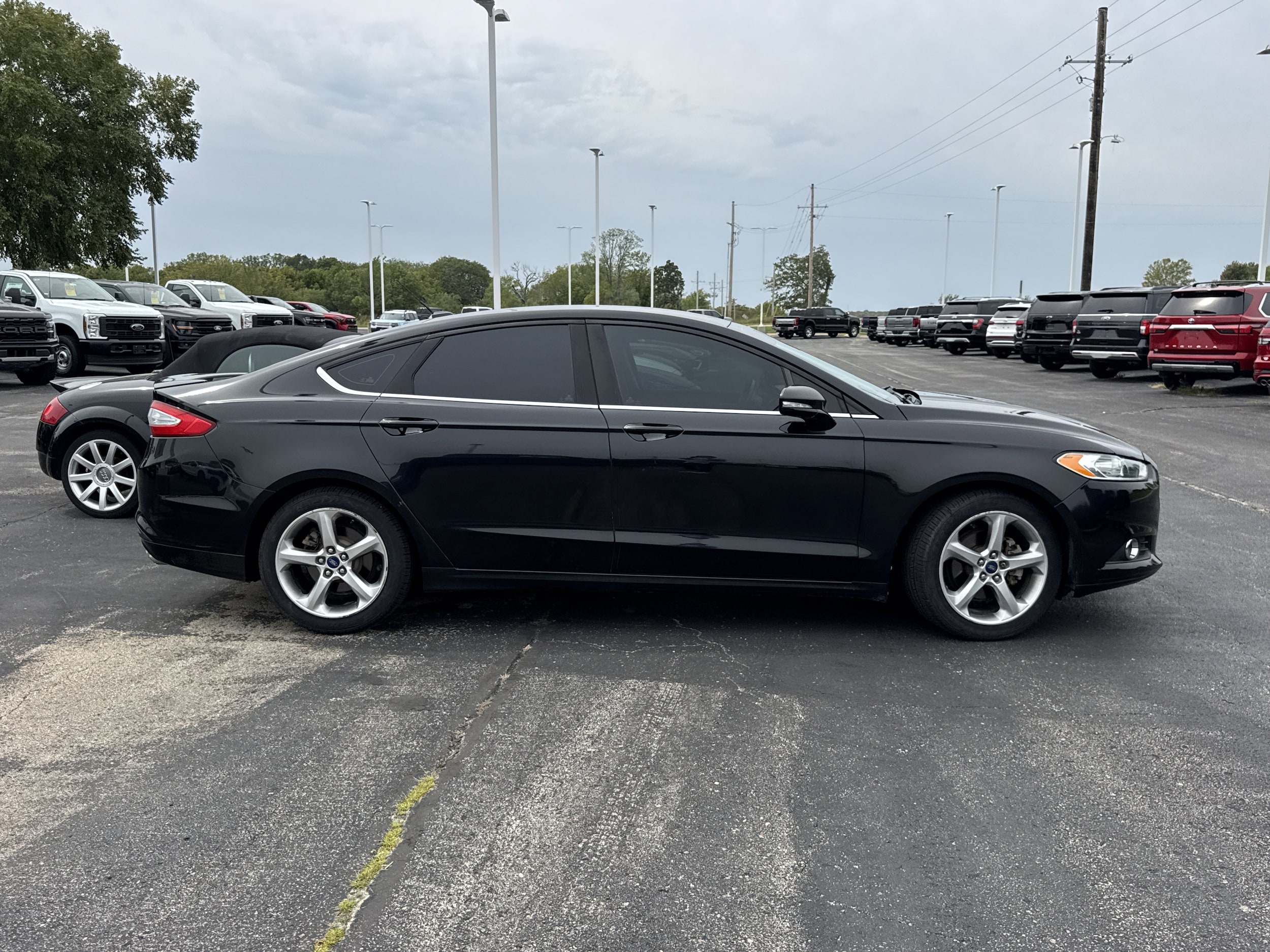 Used 2014 Ford Fusion SE with VIN 1FA6P0H75E5380931 for sale in Kansas City