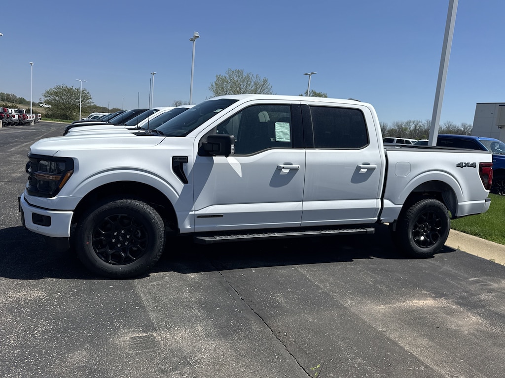 New 2025 Ford F-150 Supercrew XLT 4x4 **Retired Courtesy Car** Truck