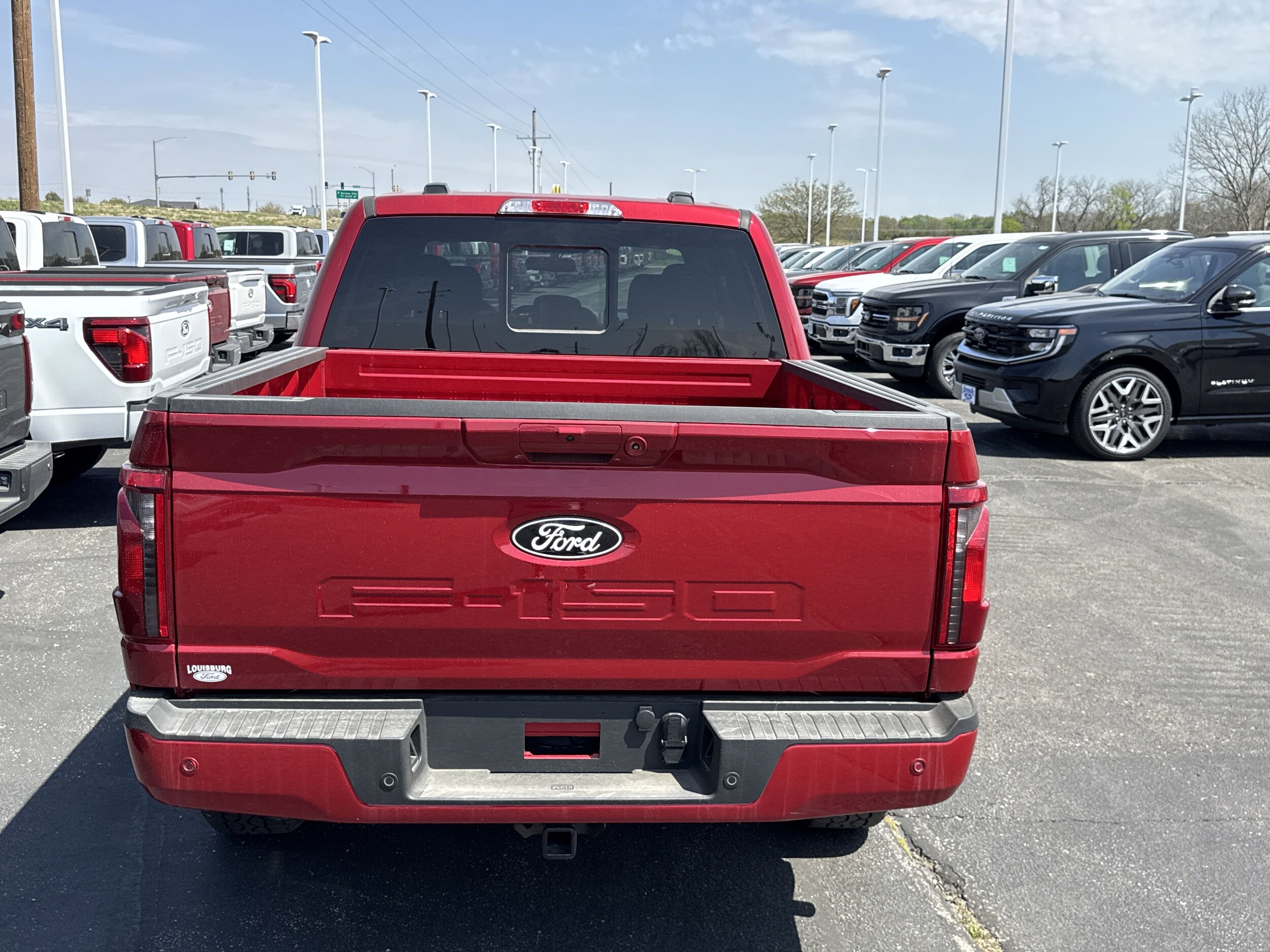 2025 Ford F-150 XLT photo 4