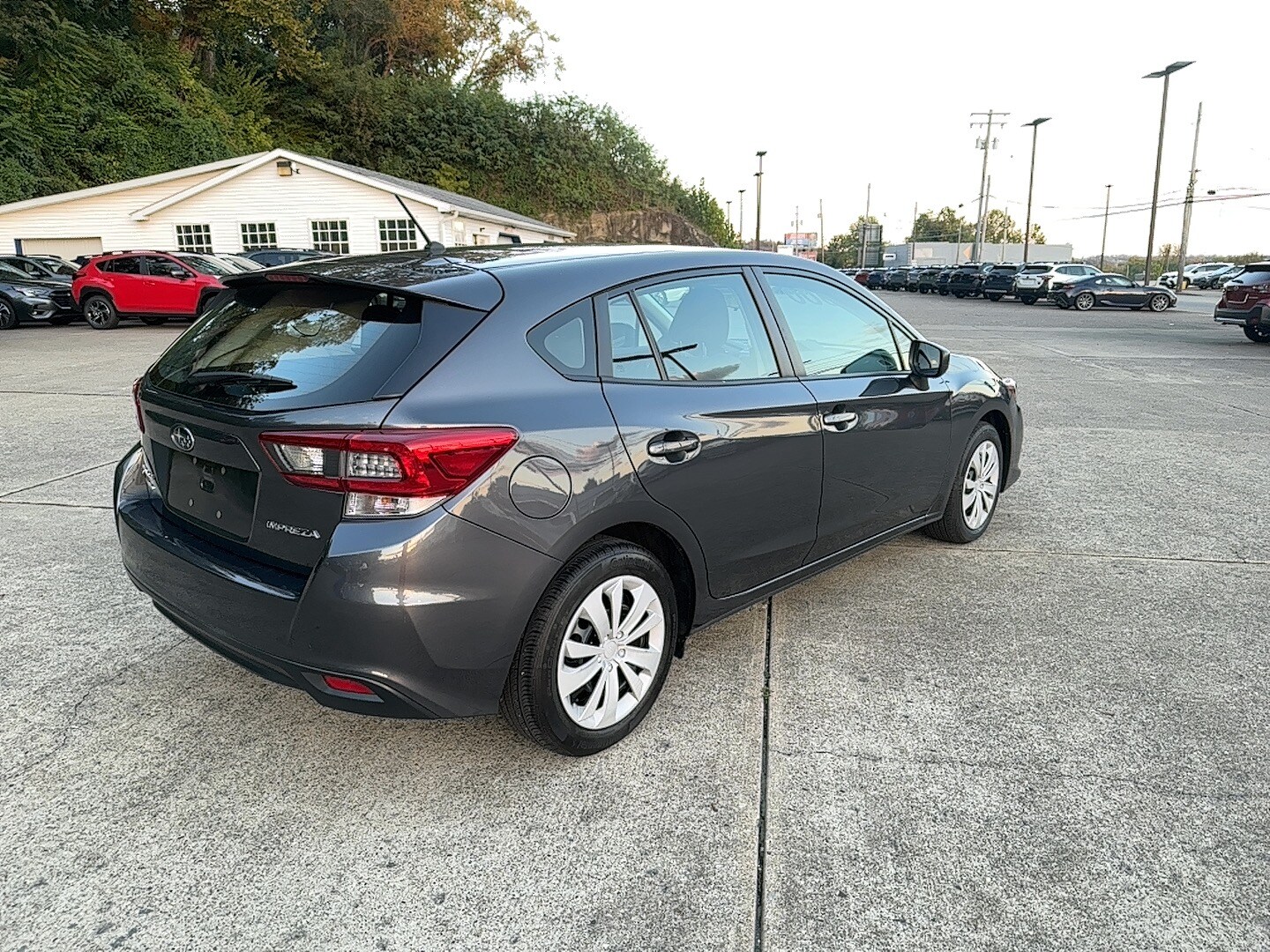 2023 Subaru Impreza Base photo 4