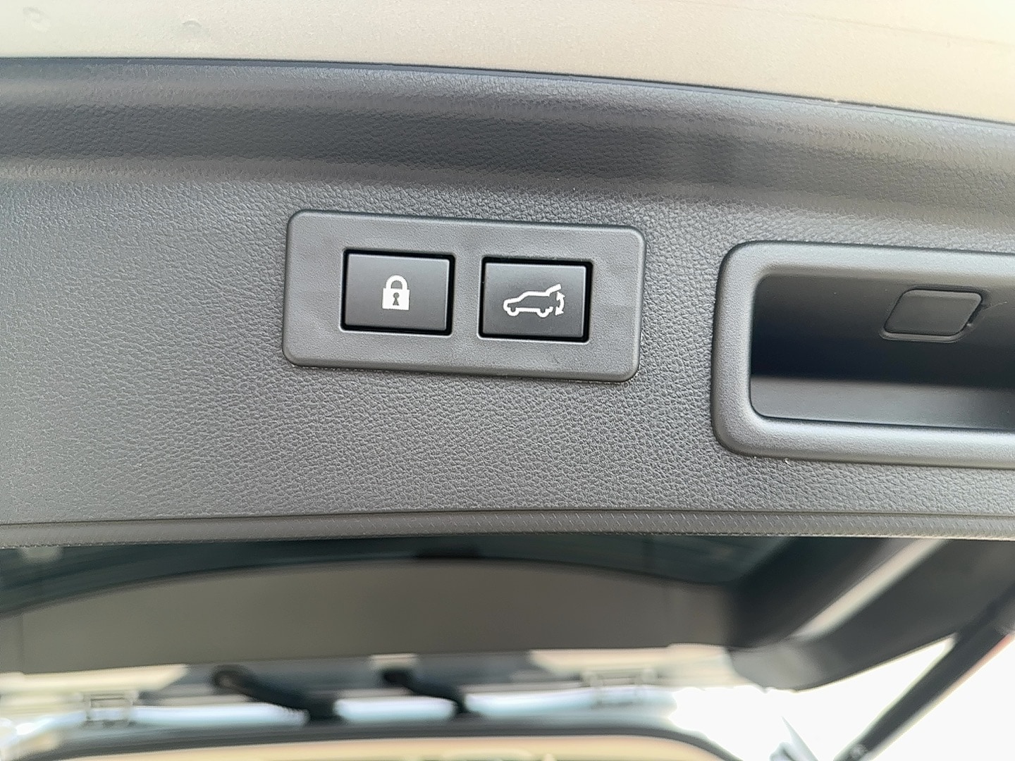 2024 Subaru Forester Limited - Photo 19