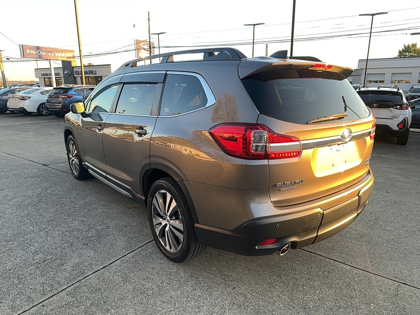 Image of 2022 Subaru Ascent Limited 7-Passenger SUV