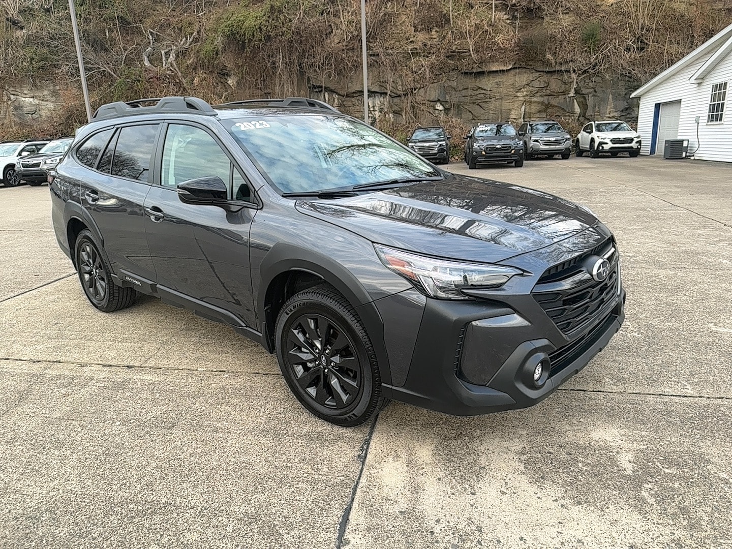 2023 Subaru Outback Onyx Edition's photo