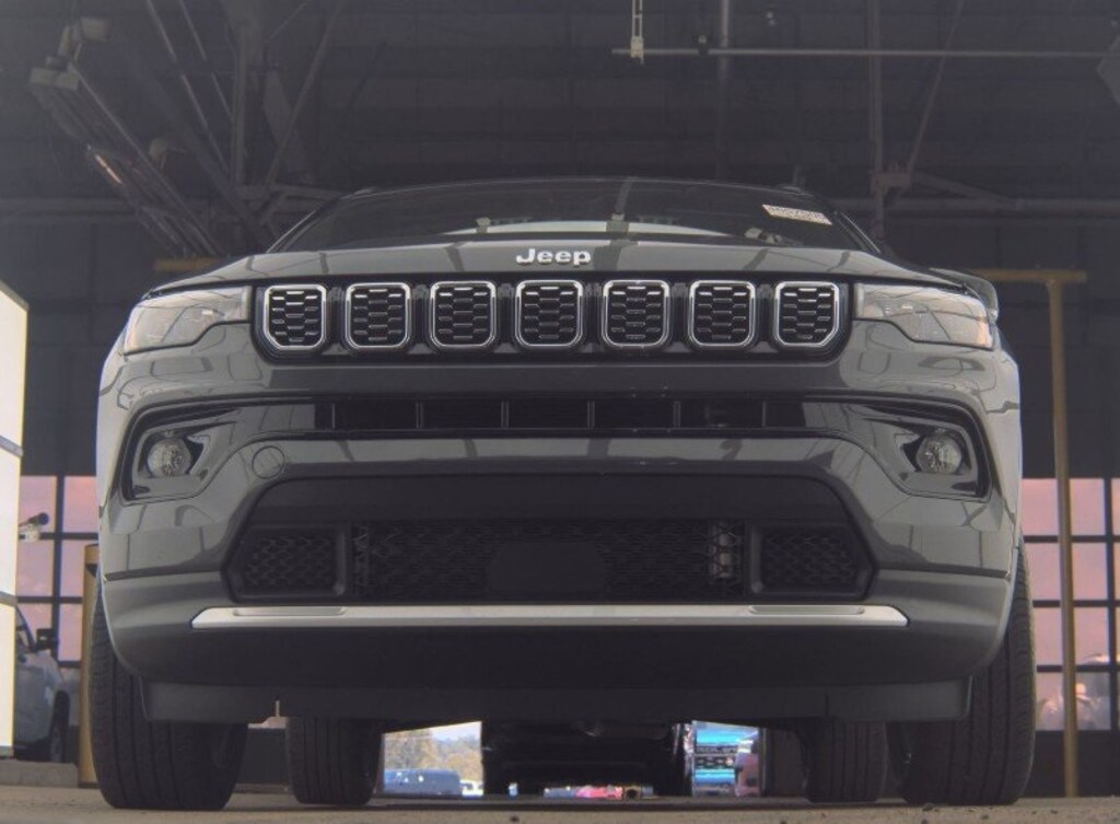 Used 2024 Jeep Compass Limited SUV