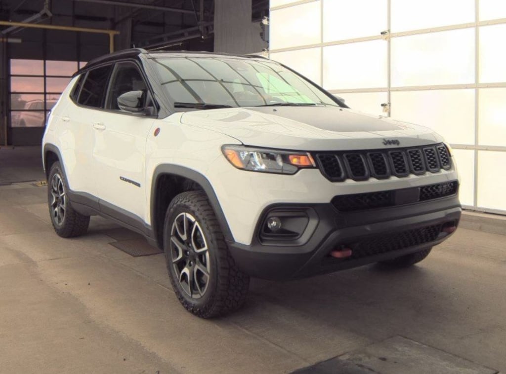 Used 2024 Jeep Compass Trailhawk SUV