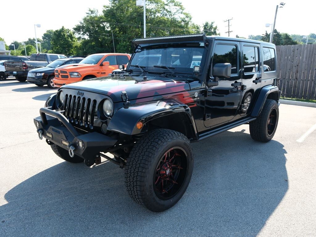 Used 2017 Jeep Wrangler JK Unlimited Sahara 4x4 SUV