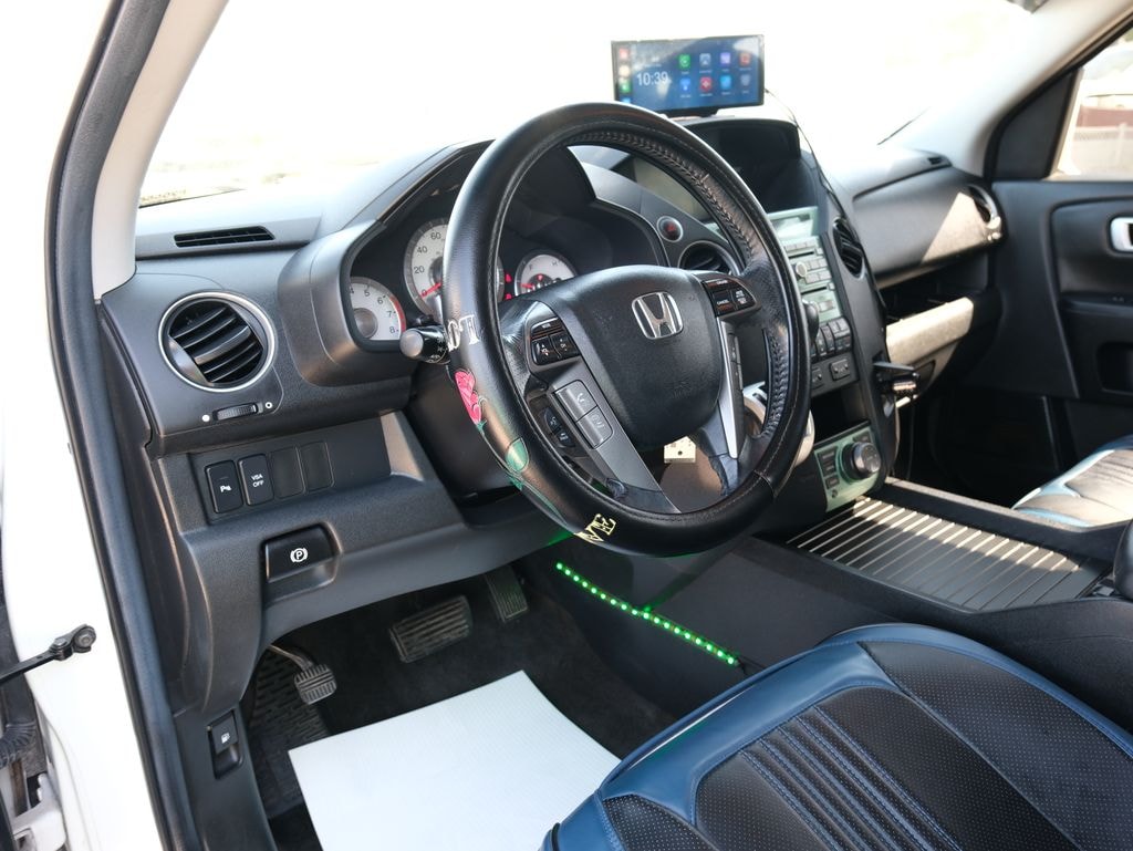 Used 2011 Honda Pilot Touring w/RES/Navi SUV