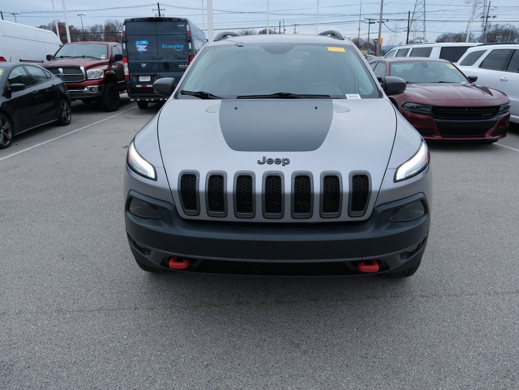 Used 2018 Jeep Cherokee Trailhawk 4x4 SUV