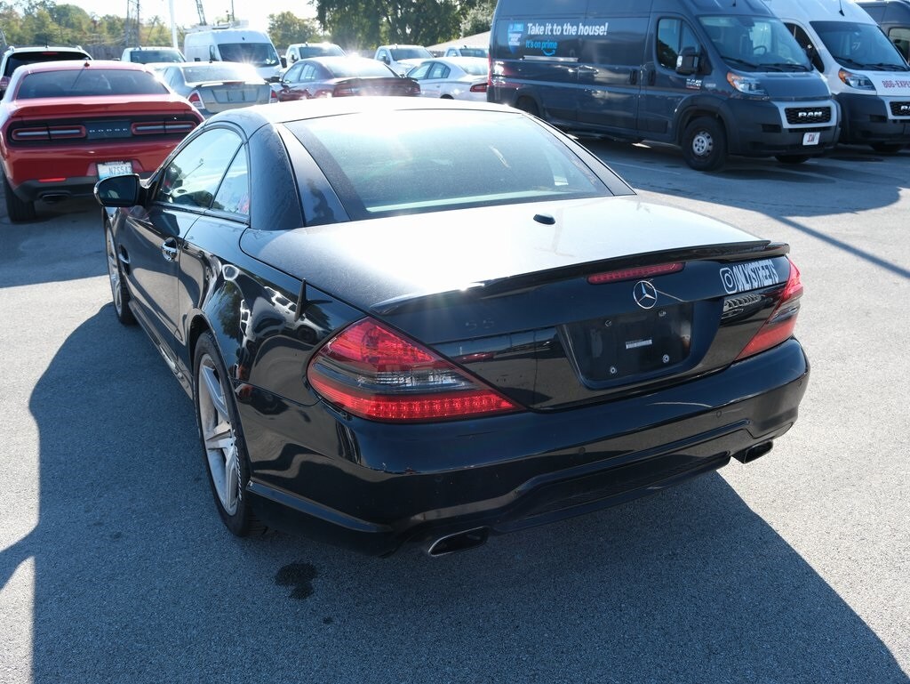 2011 Mercedes Benz SL 550 photo 2