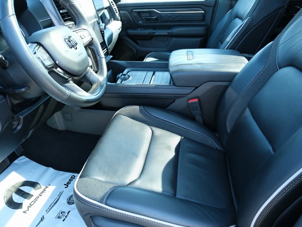 2025 Ram 1500 Limited photo 3