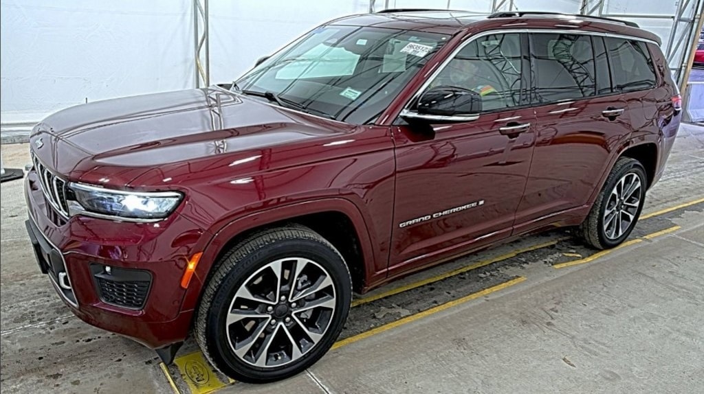 Used 2023 Jeep Grand Cherokee L Overland SUV