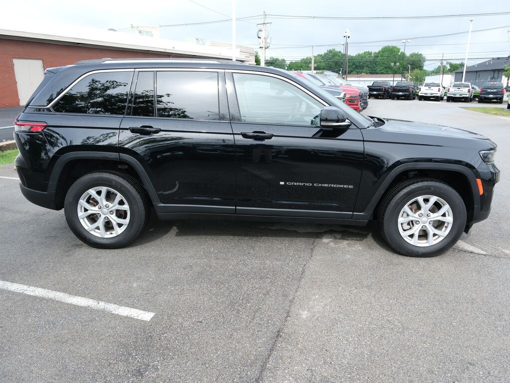 Used 2023 Jeep Grand Cherokee Limited SUV