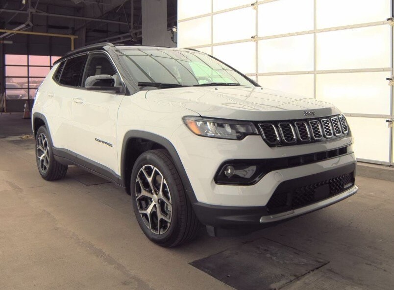 2024 Jeep Compass Limited photo 4