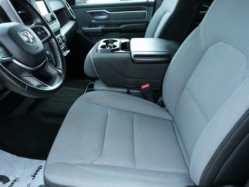 2021 Ram 1500 Big Horn Lone Star photo 3