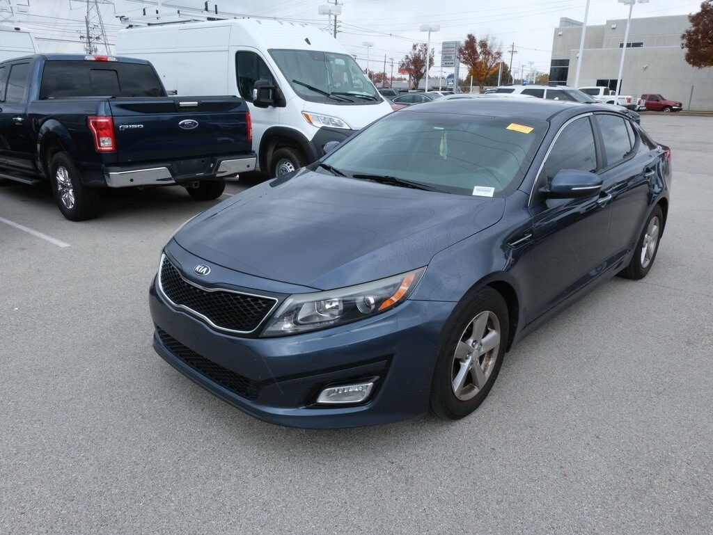 2015 Kia Optima LX photo 2