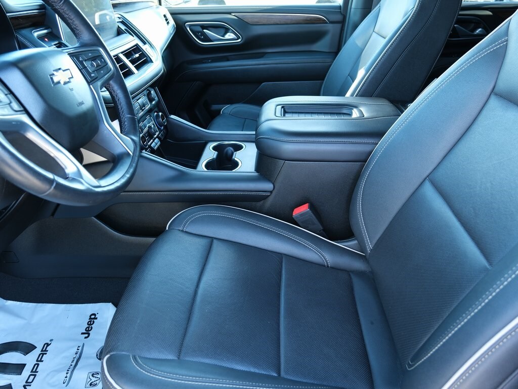 2022 Chevrolet Tahoe Premier photo 3