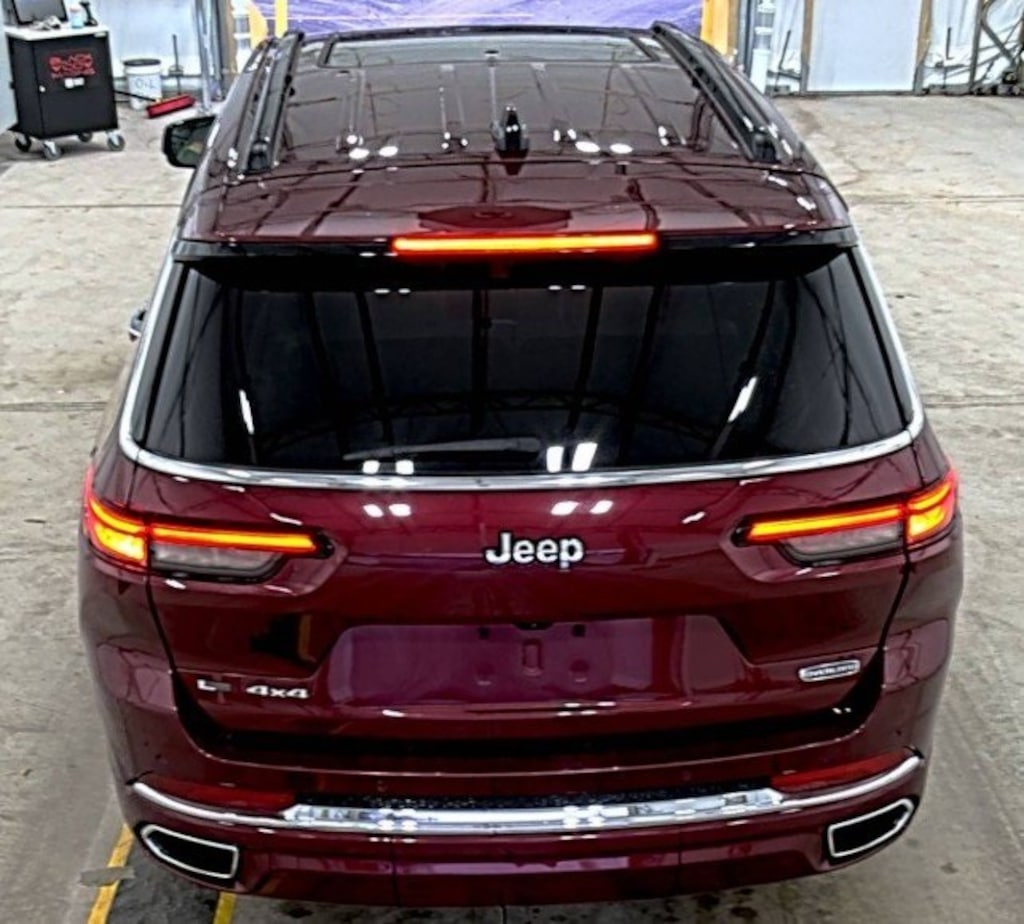 Used 2023 Jeep Grand Cherokee L Overland SUV