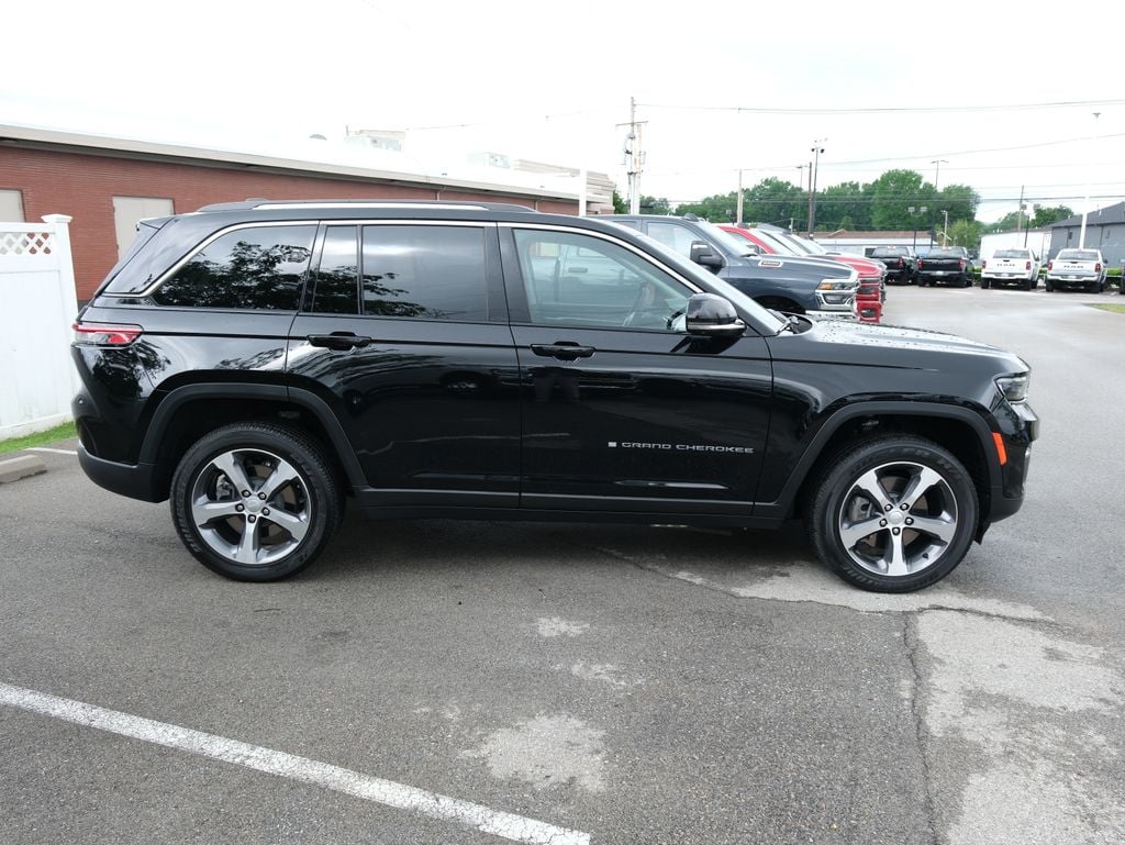 Used 2024 Jeep Grand Cherokee 4xe Base SUV