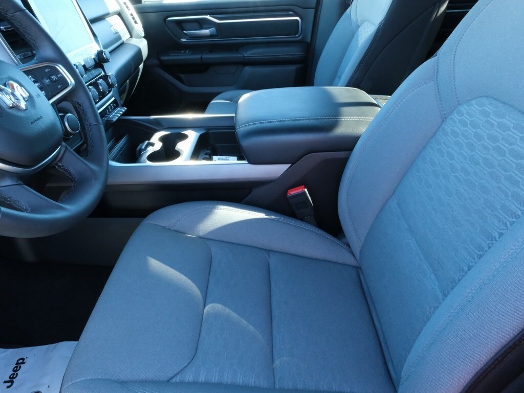 2025 Ram 1500 Big Horn Lone Star photo 3