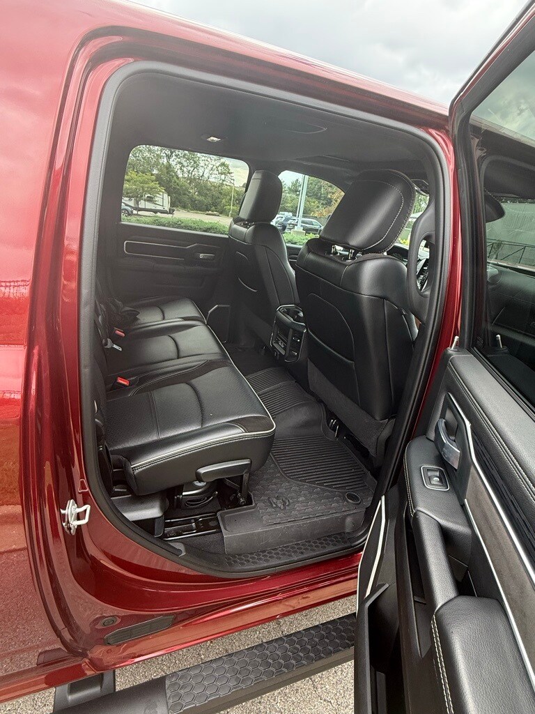 2024 Ram 2500 Laramie photo 4