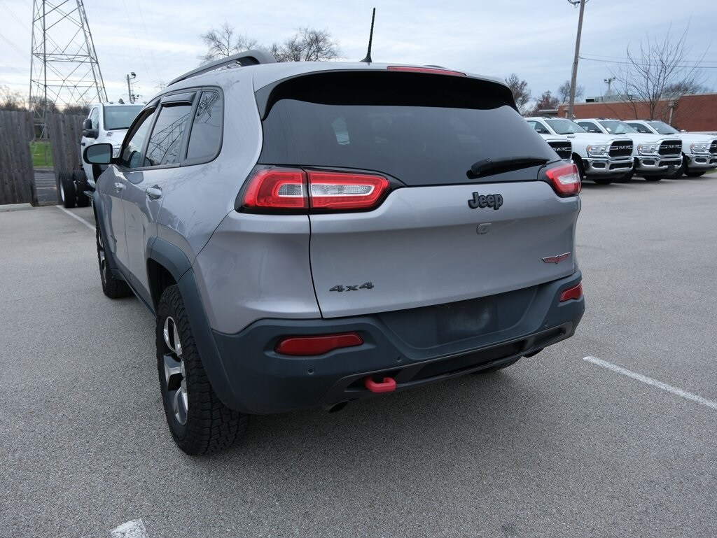 Used 2018 Jeep Cherokee Trailhawk 4x4 SUV