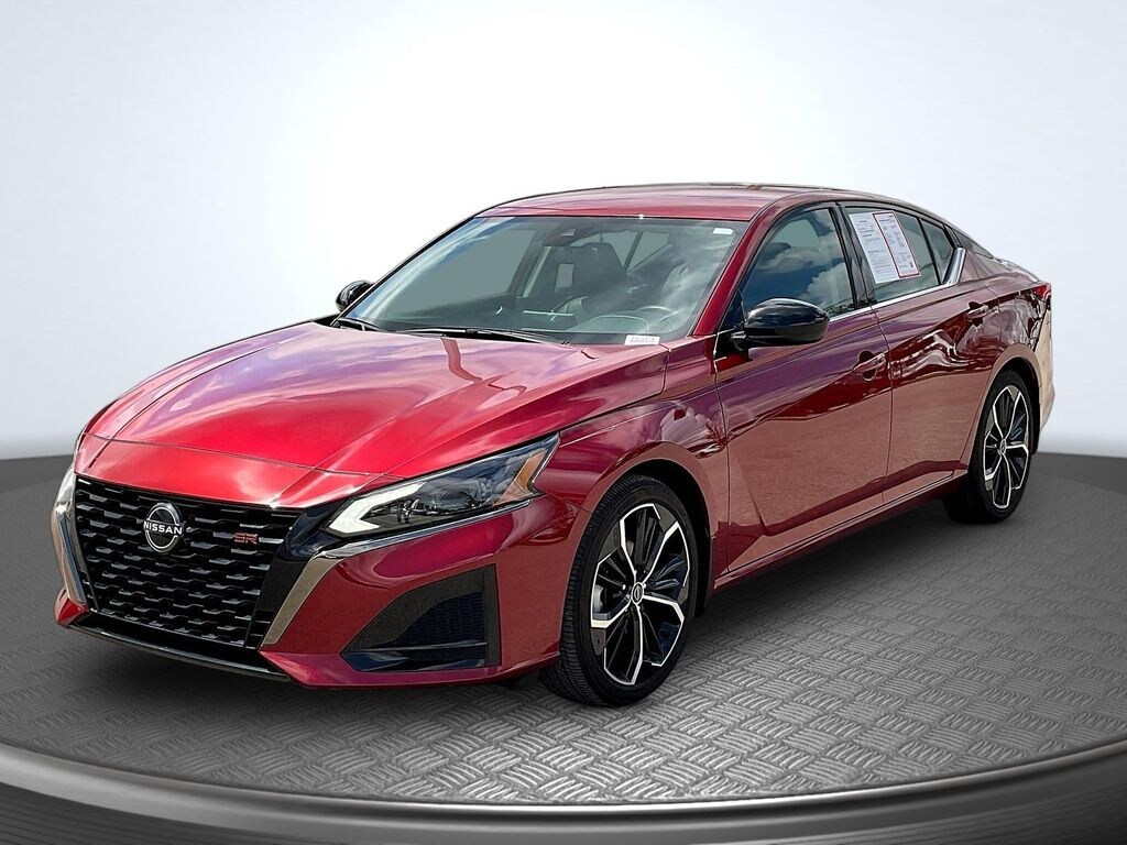 Used 2023 Nissan Altima 2.5 SR Sedan
