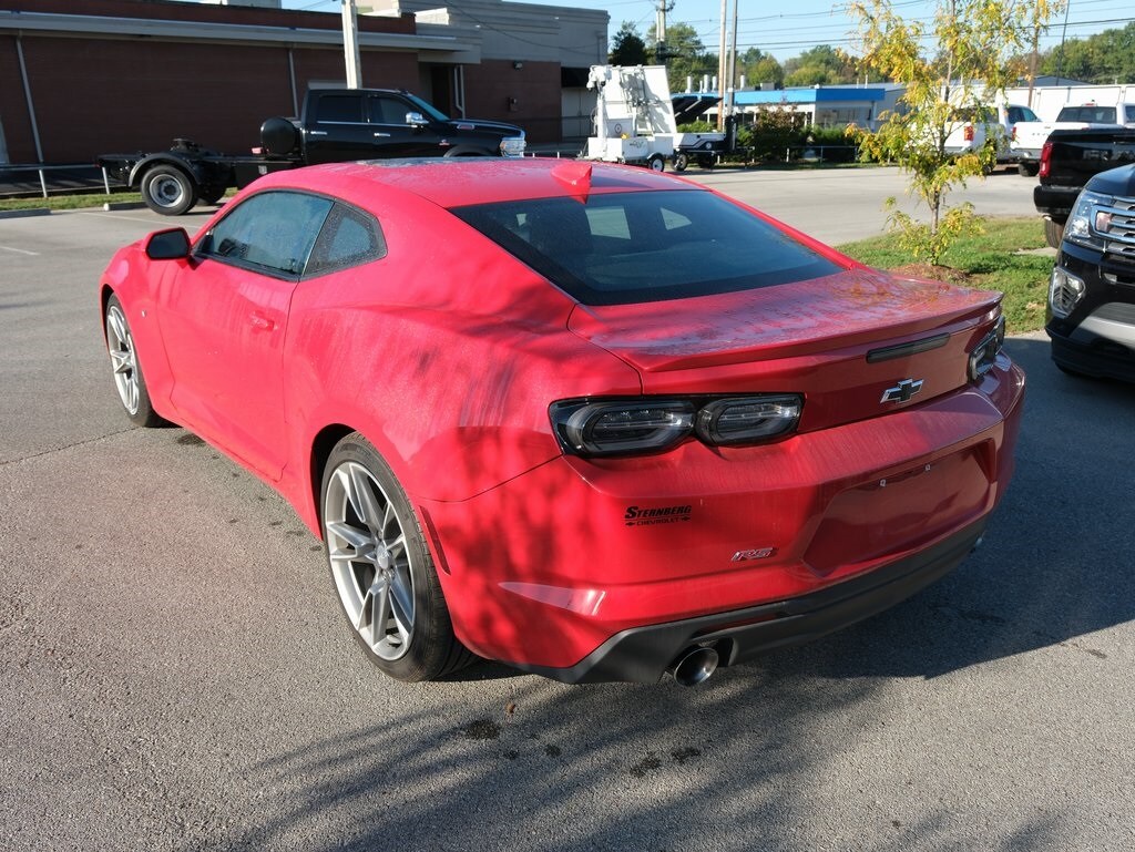 2024 Chevrolet Camaro 1LT photo 3