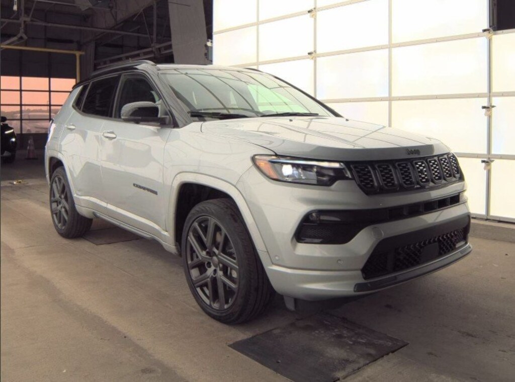 Used 2024 Jeep Compass Limited SUV
