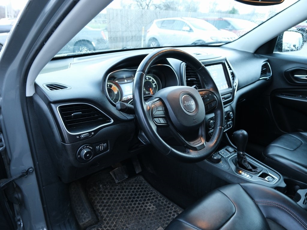 Used 2019 Jeep Cherokee Trailhawk 4x4 SUV