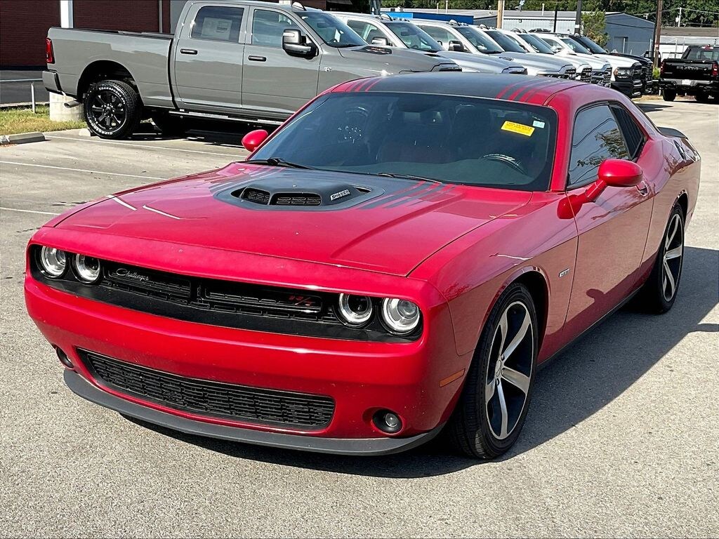 Used 2016 Dodge Challenger R/T Coupe