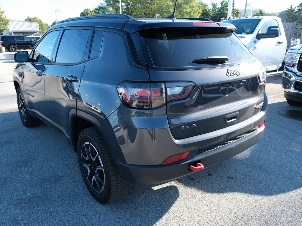 2024 Jeep Compass Trailhawk photo 3