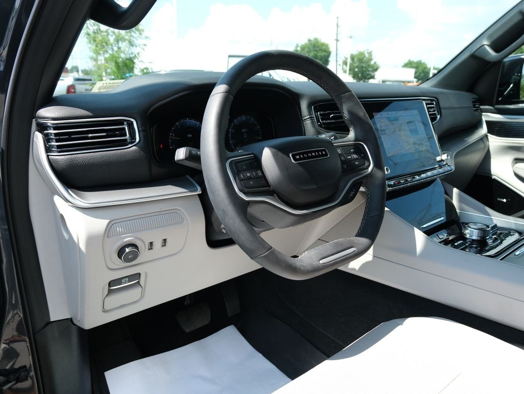 Used 2025 Jeep Wagoneer Series III SUV