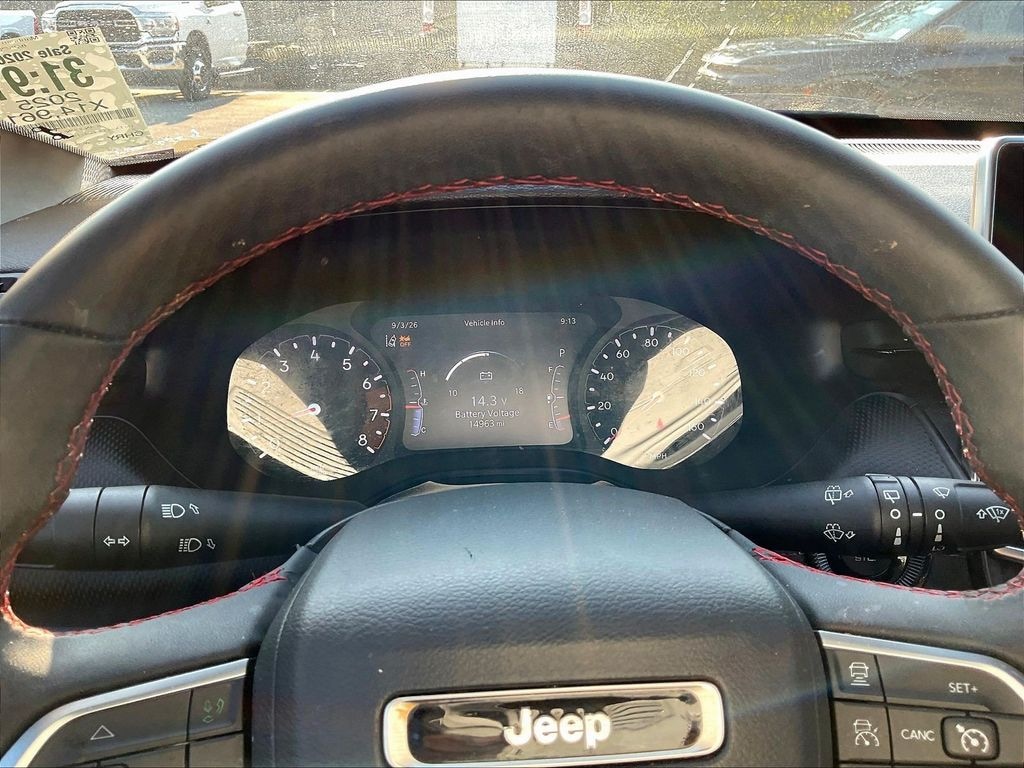 Used 2025 Jeep Compass Trailhawk SUV