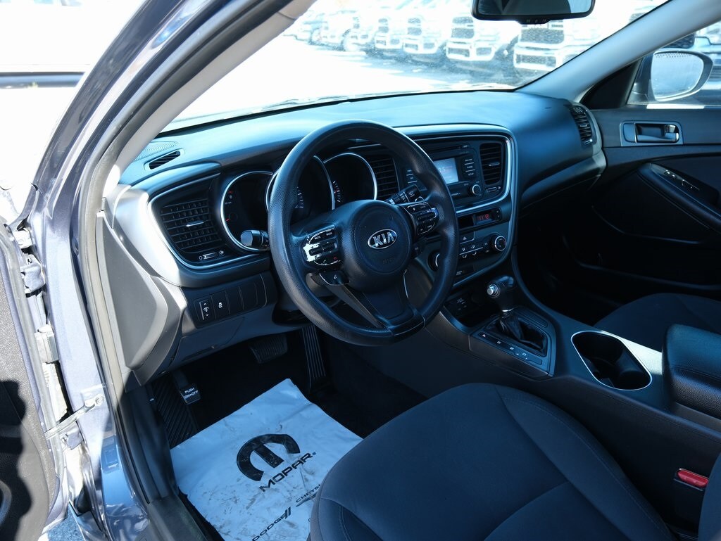 Used 2015 Kia Optima LX FWD Sedan
