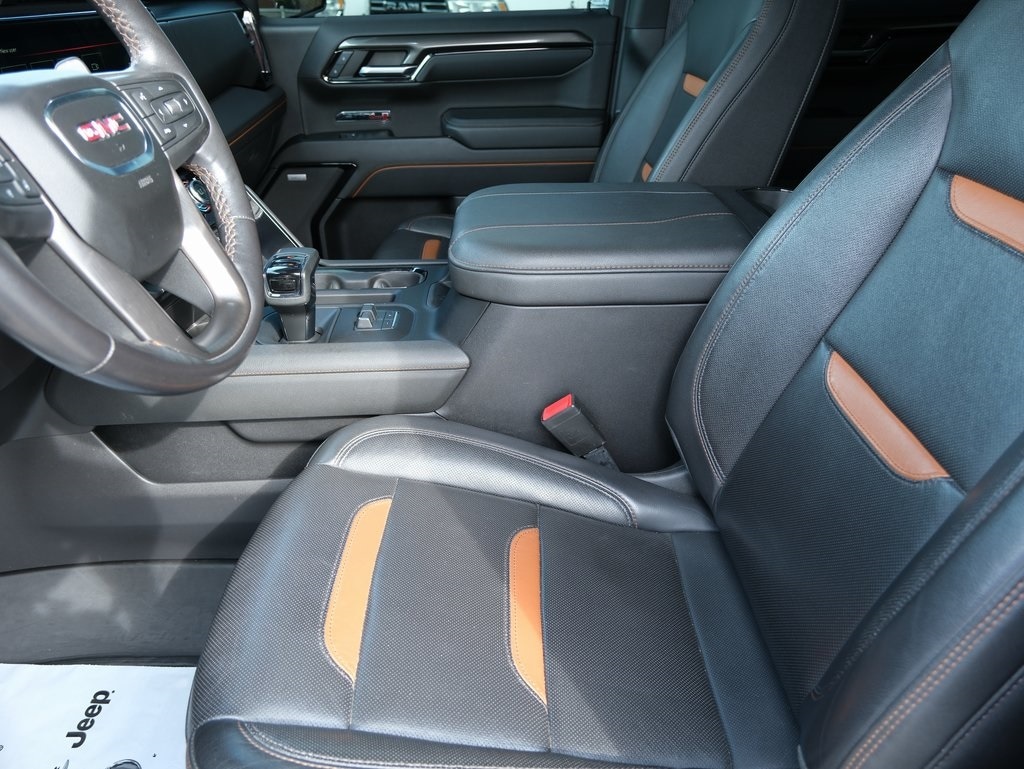 Used 2023 GMC Sierra 1500 AT4 Truck Crew Cab