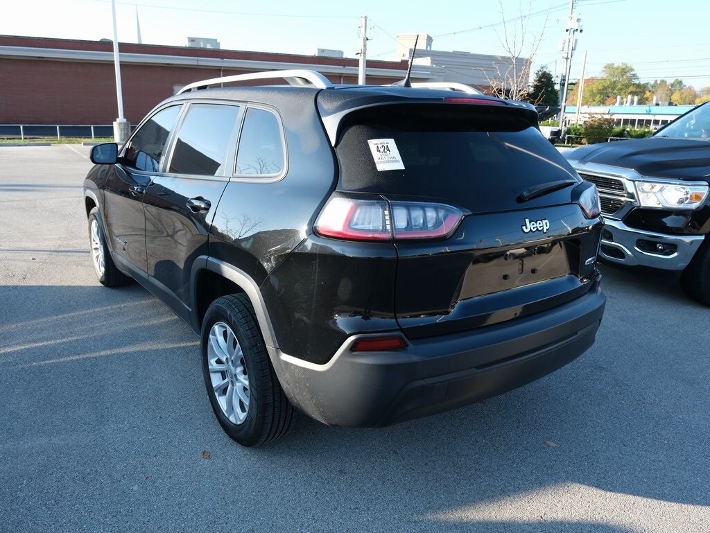 2021 Jeep Cherokee Latitude photo 3