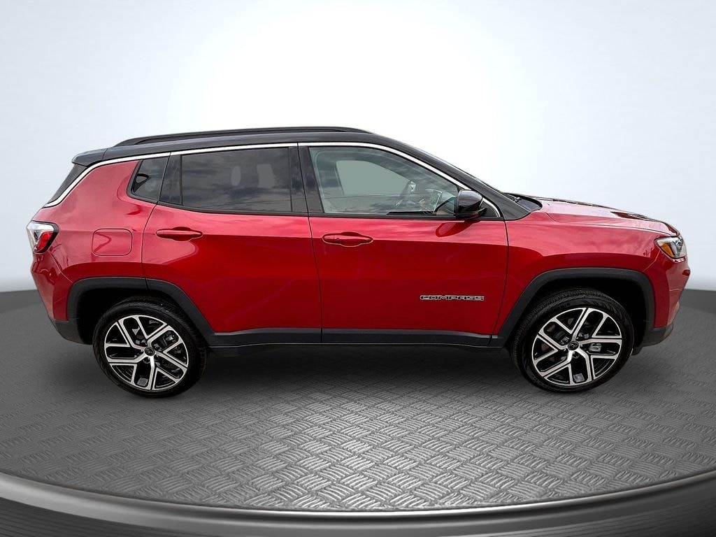 Used 2025 Jeep Compass Limited SUV