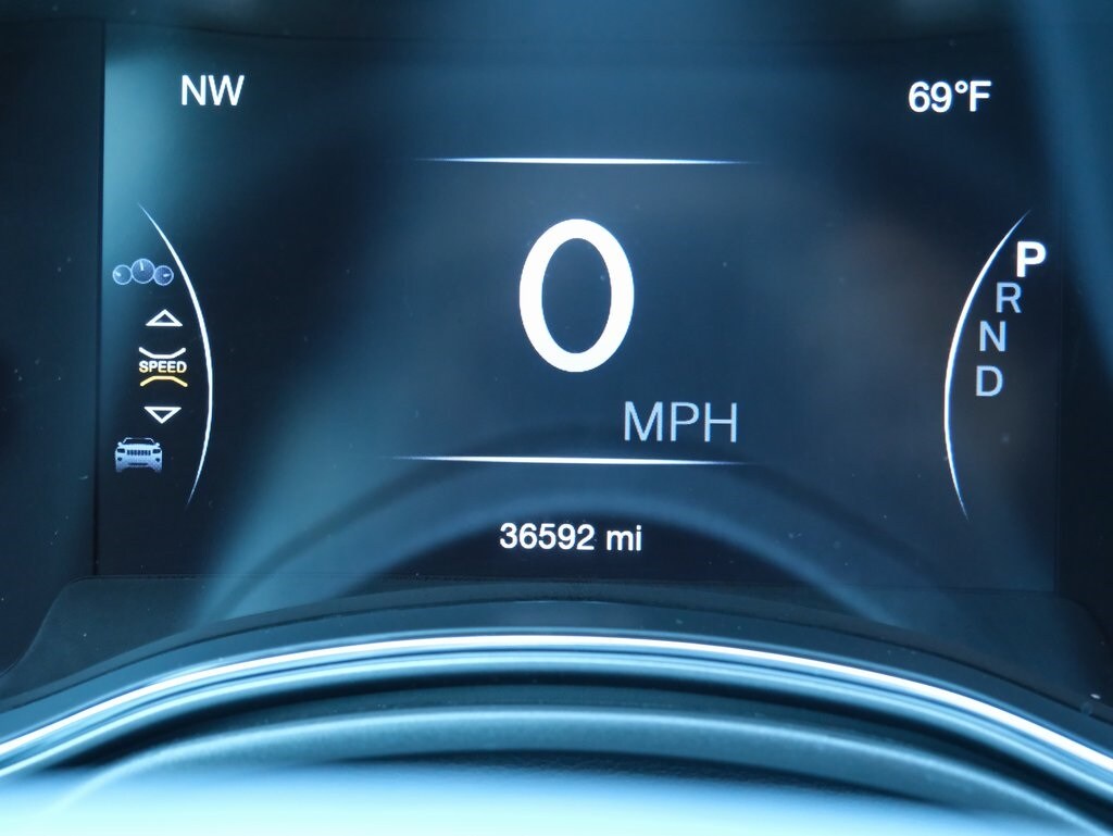 2022 Jeep Cherokee Limited photo 3