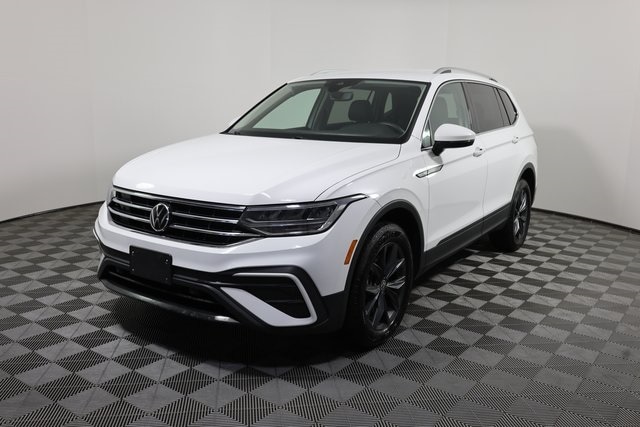 2022 Volkswagen Tiguan 2.0T SE 4Motion's photo