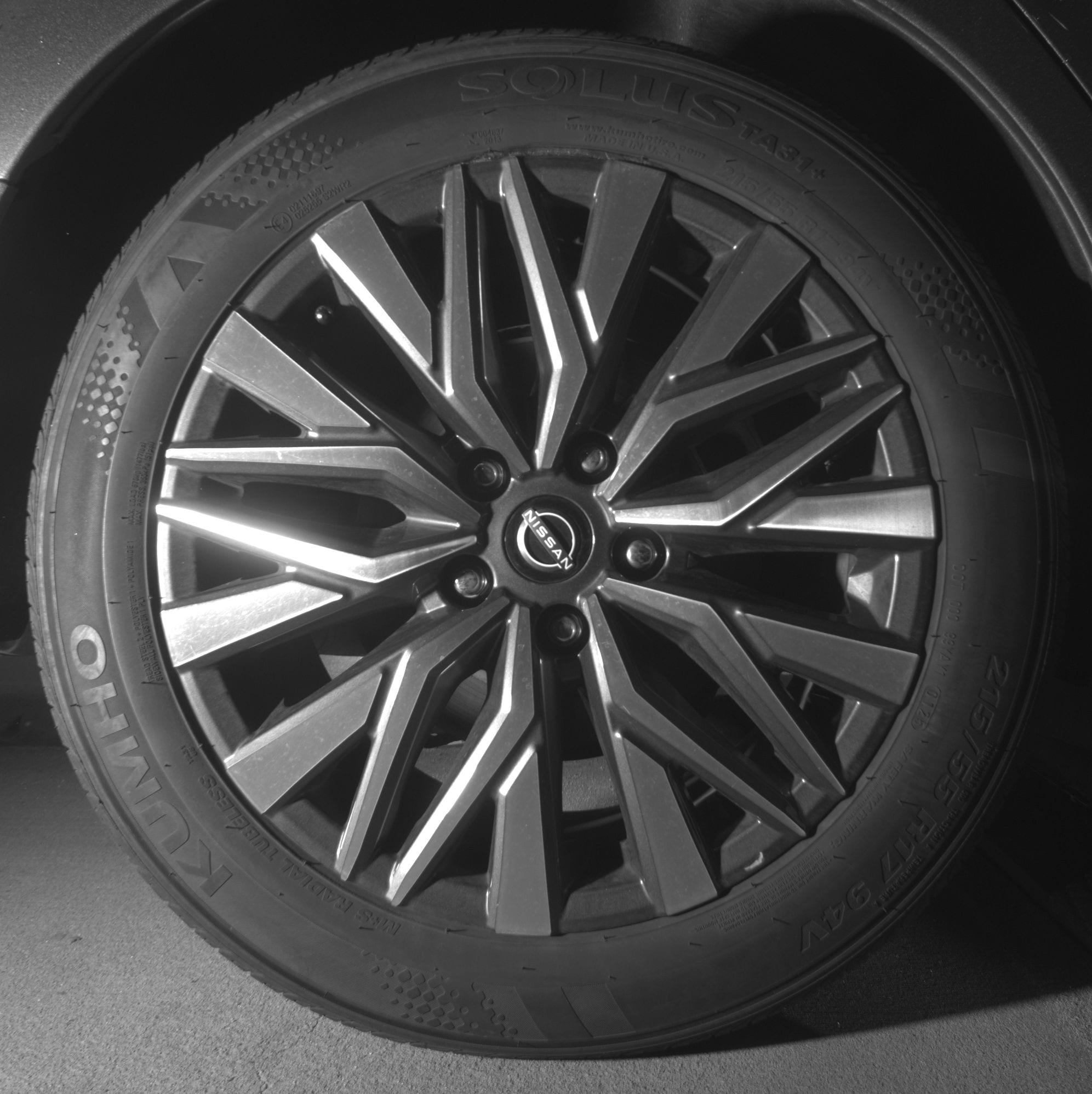 Thumbnail: 2025 Nissan Altima - 12