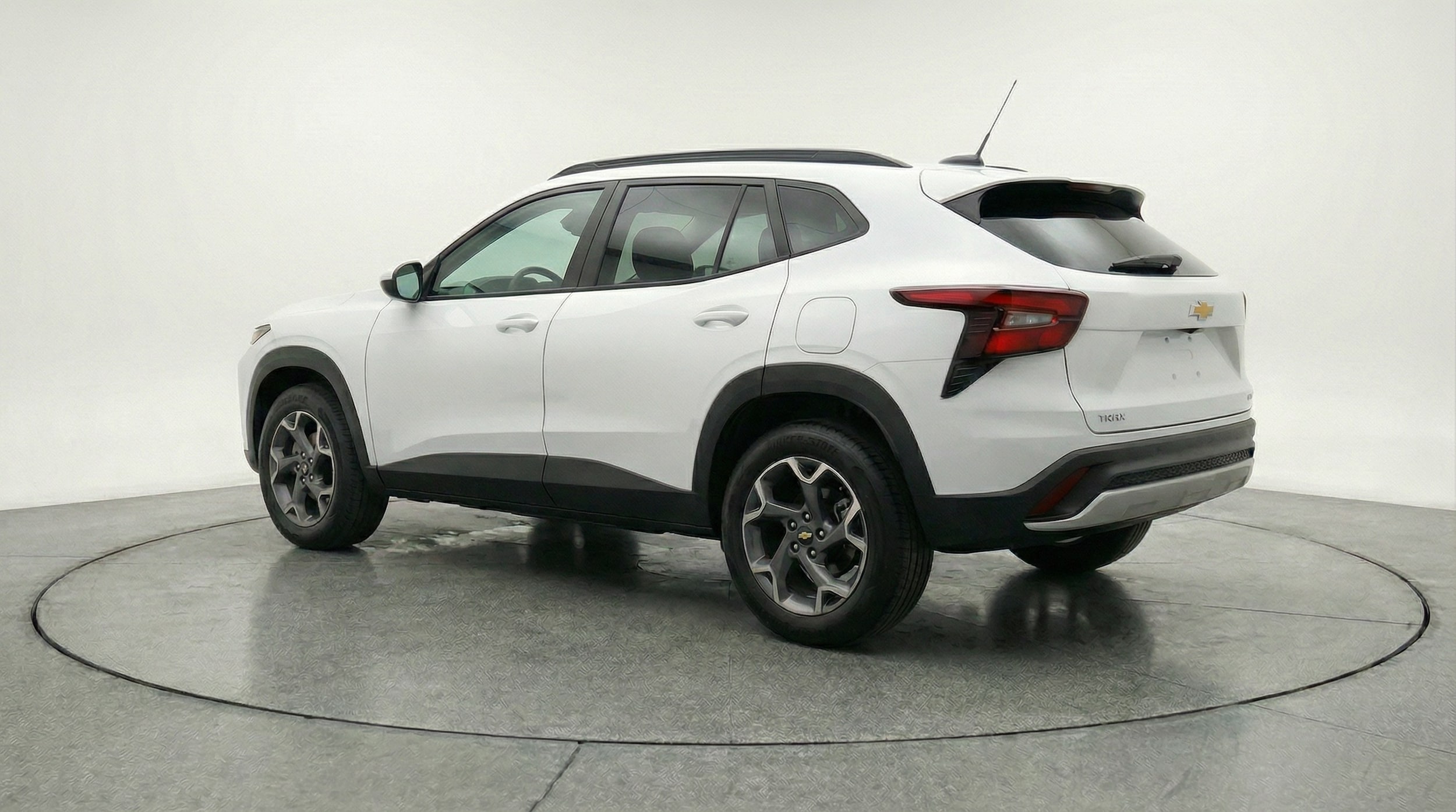 Thumbnail: 2025 Chevrolet Trax - 5