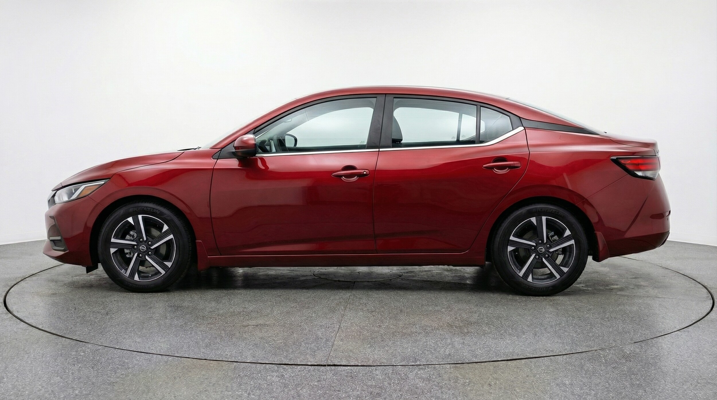 Thumbnail: 2025 Nissan Sentra - 4