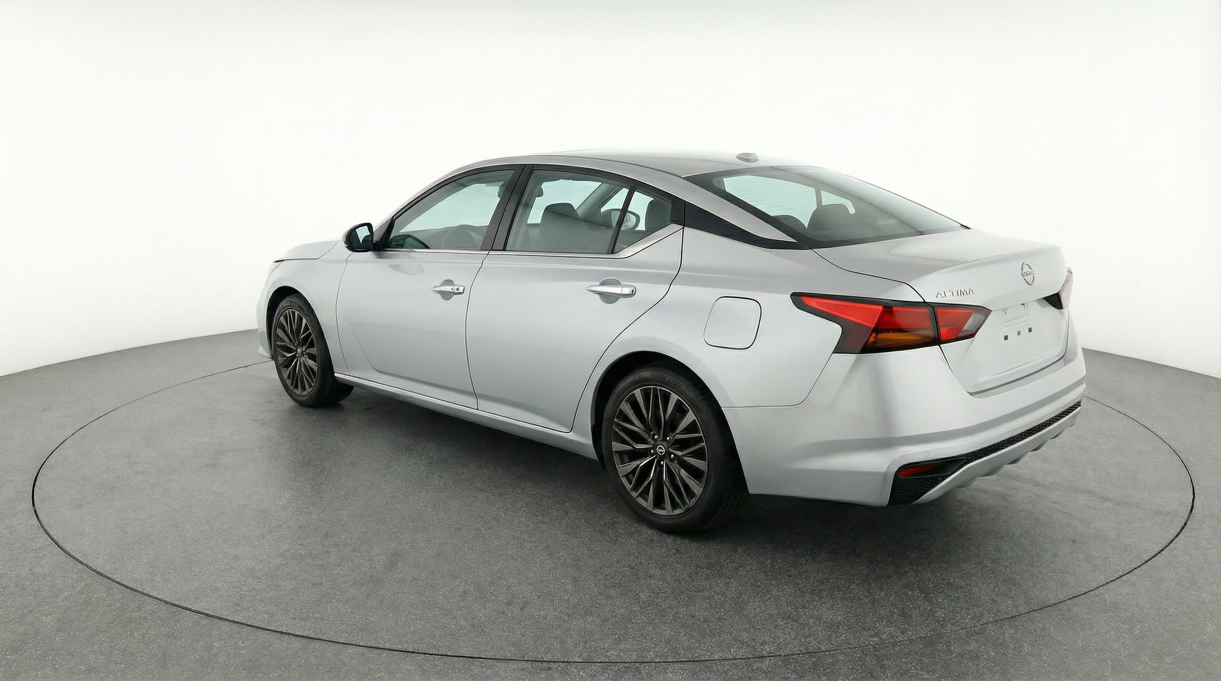 Thumbnail: 2025 Nissan Altima - 6